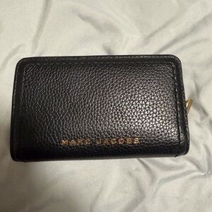 Marc Jacobs Black Leather trifold wallet